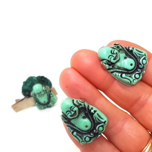 Vintage 3-piece Green Buddha Bakelite Cufflink and Tie Clip Set - Picture 7 of 12